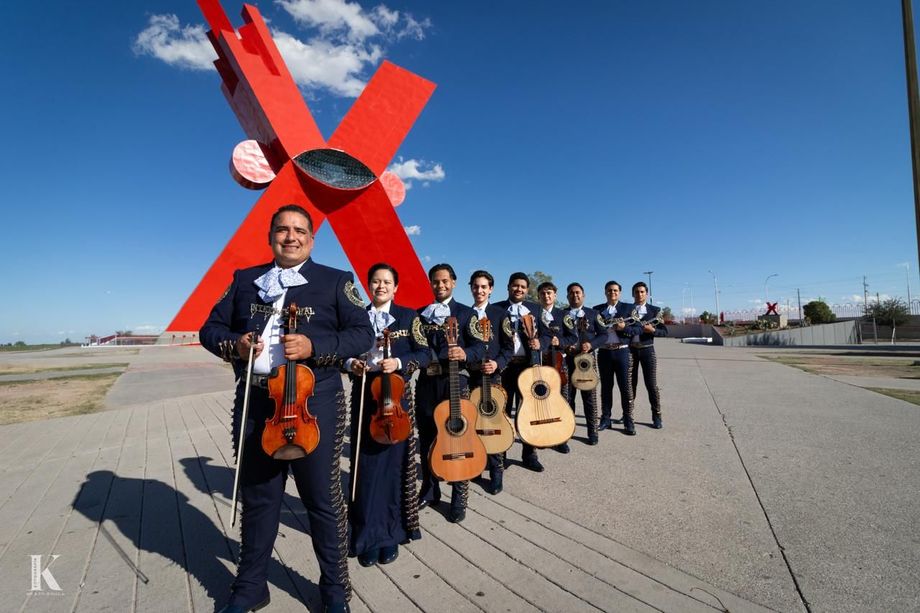 Mariachi Internacional del Real en un evento elegante