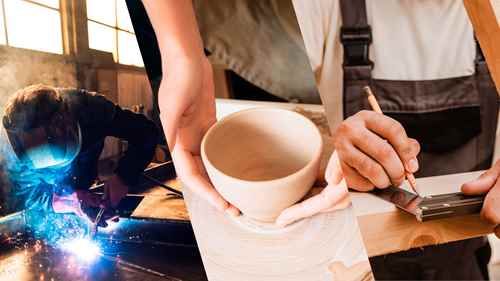 Svejser, keramiker og tømrer i arbejde; indendørs værksteder.