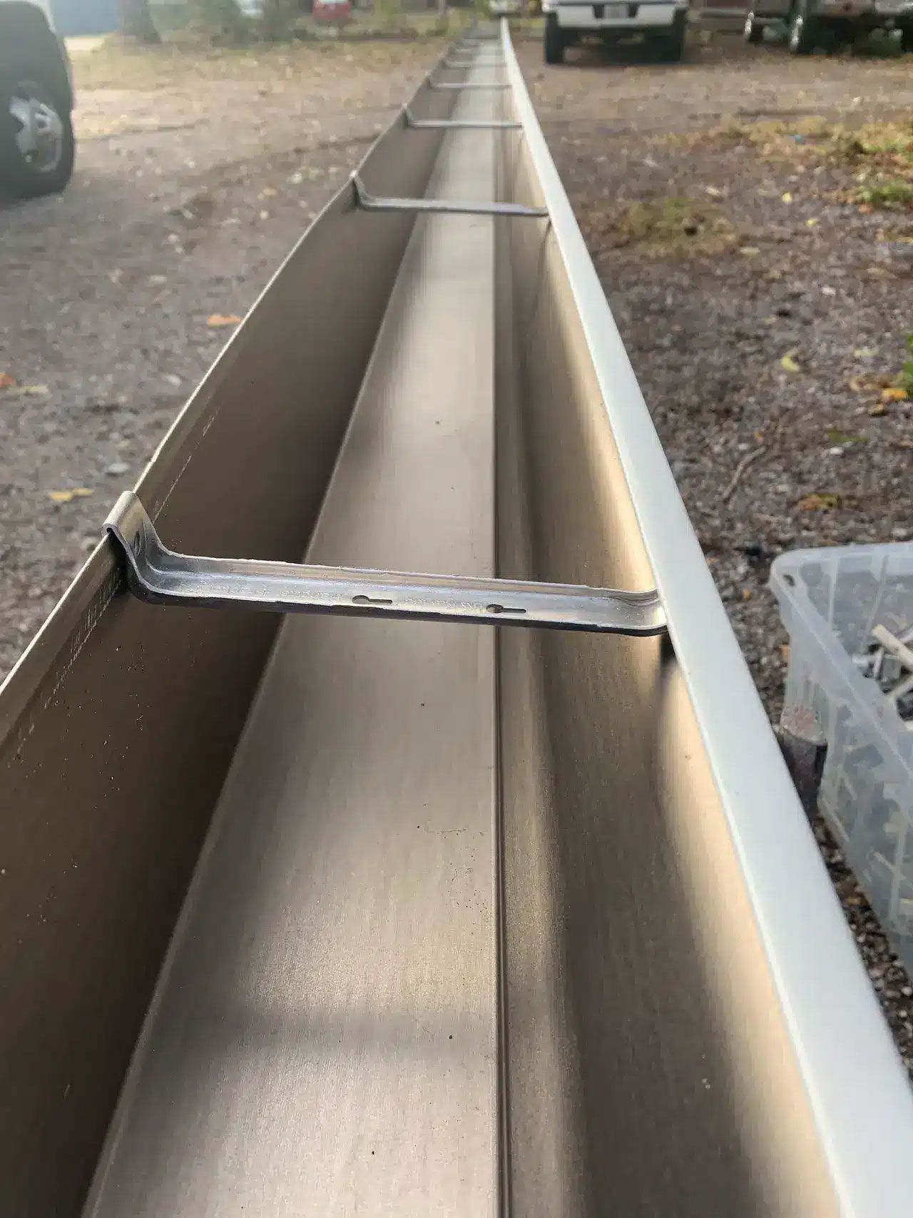 Seamless Gutters VS Standard (Seamed) Gutters