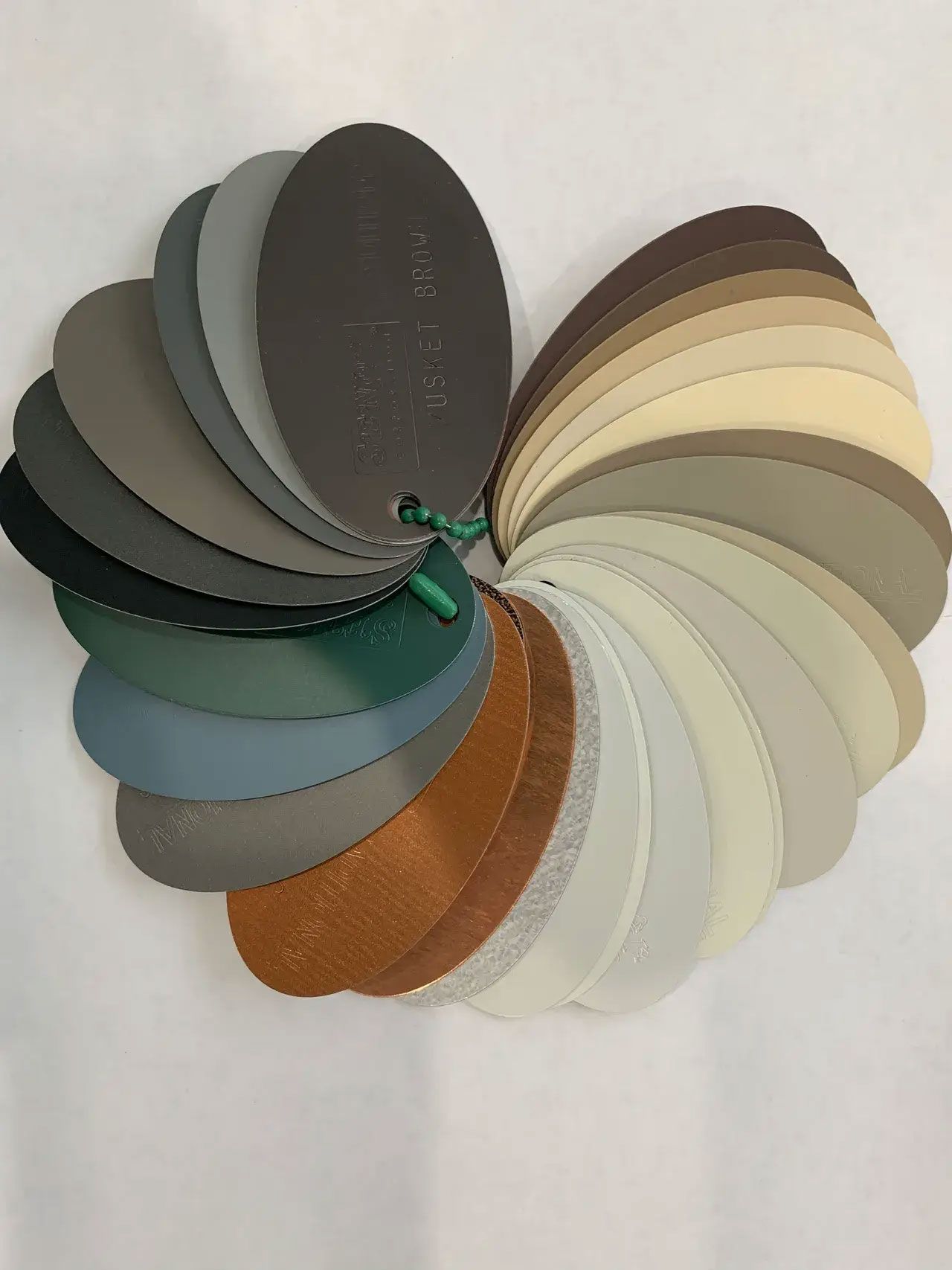 How To Choose A Seamless Gutter Color For Your Home!