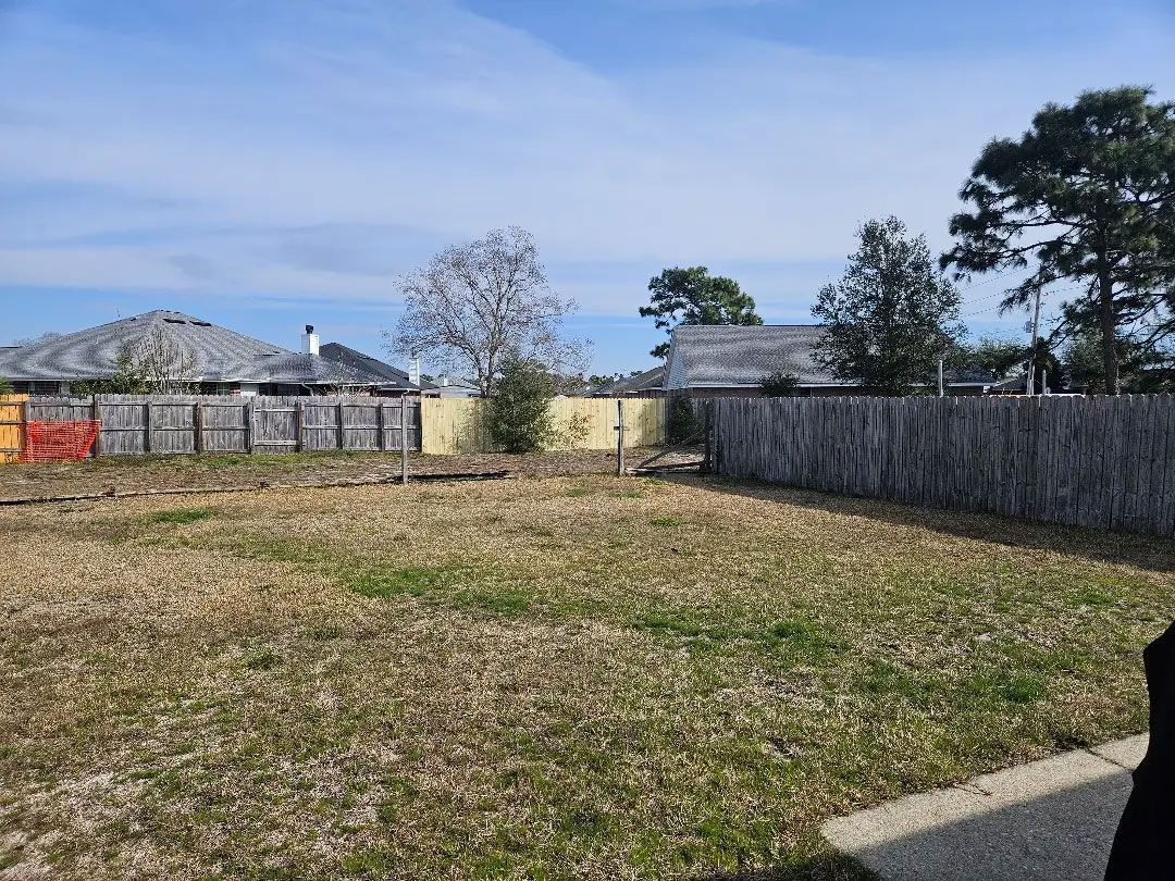 Standard 6ft Privacy Fence 1