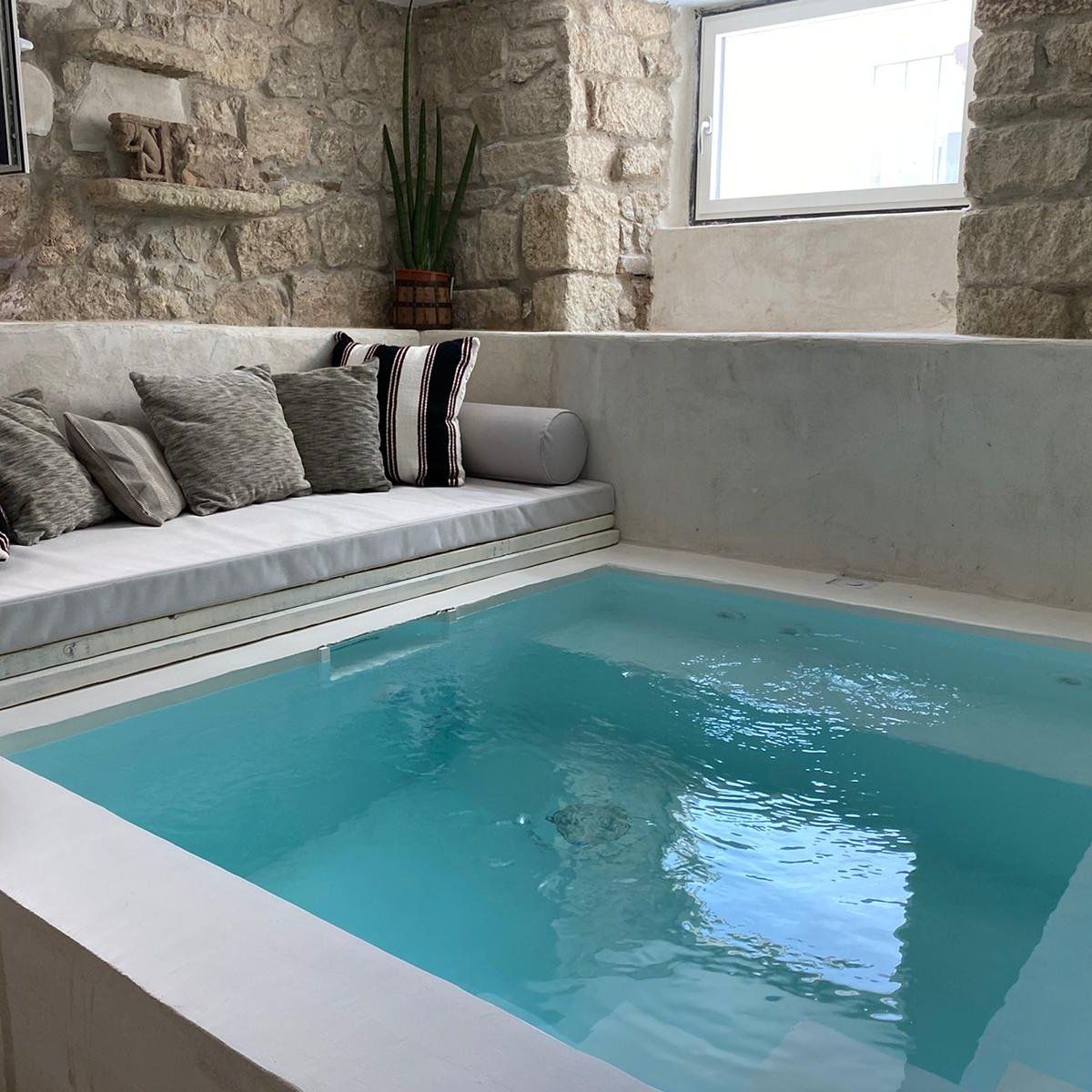 piscina interrata interna Solaris