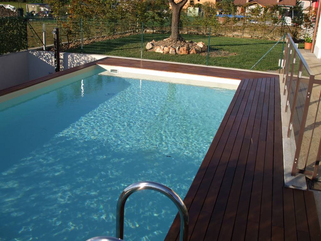 piscina fuori terra privata