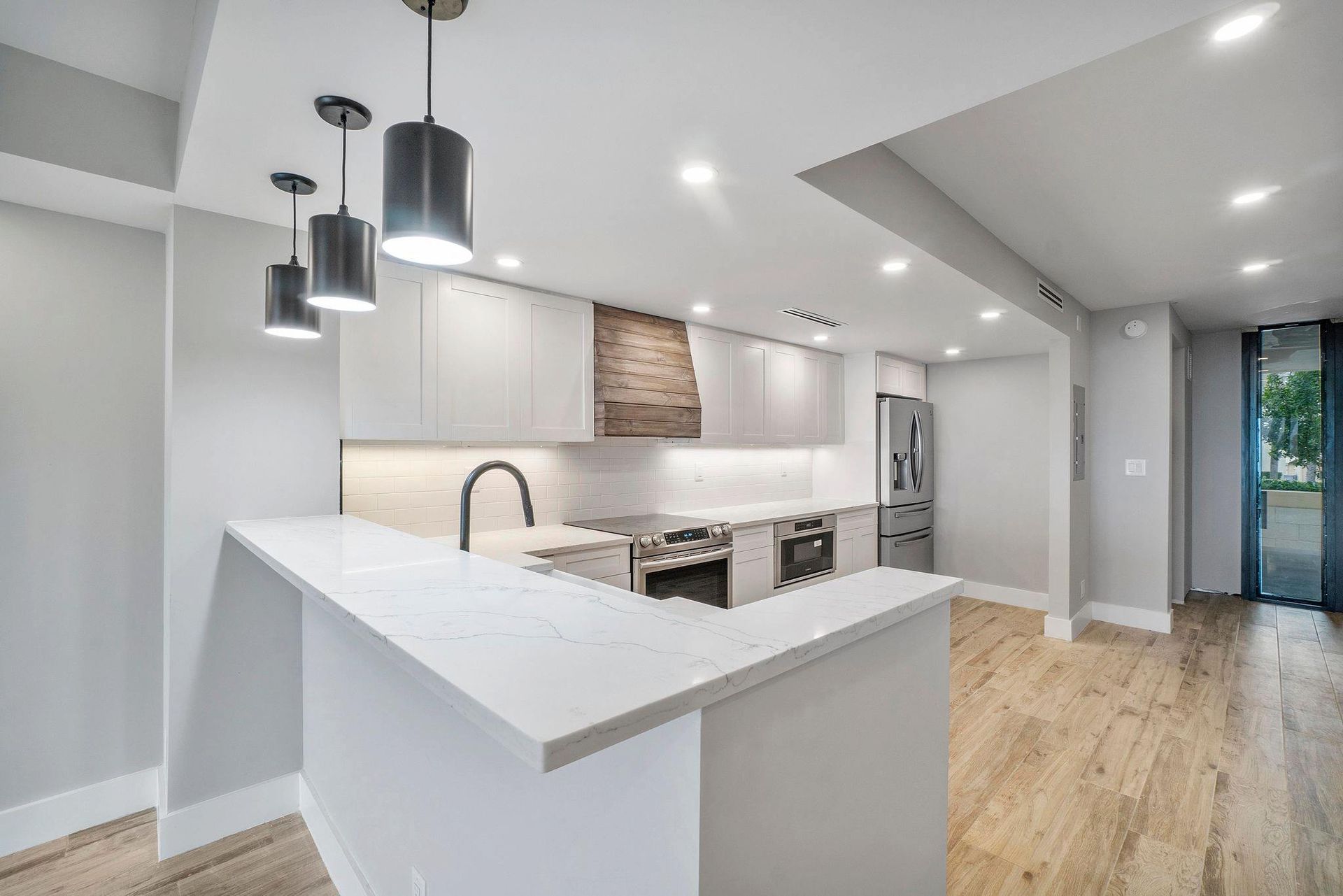 Kitchen — Pompano Beach, FL — Elevated Construction