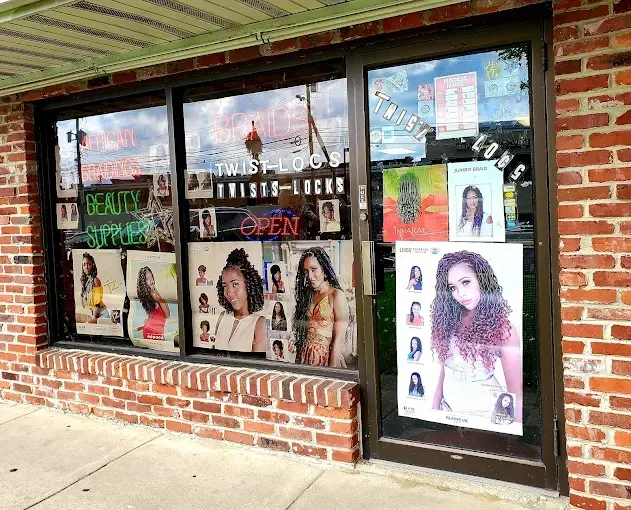 25 Years of Unmatched Expertise in Hair Craft