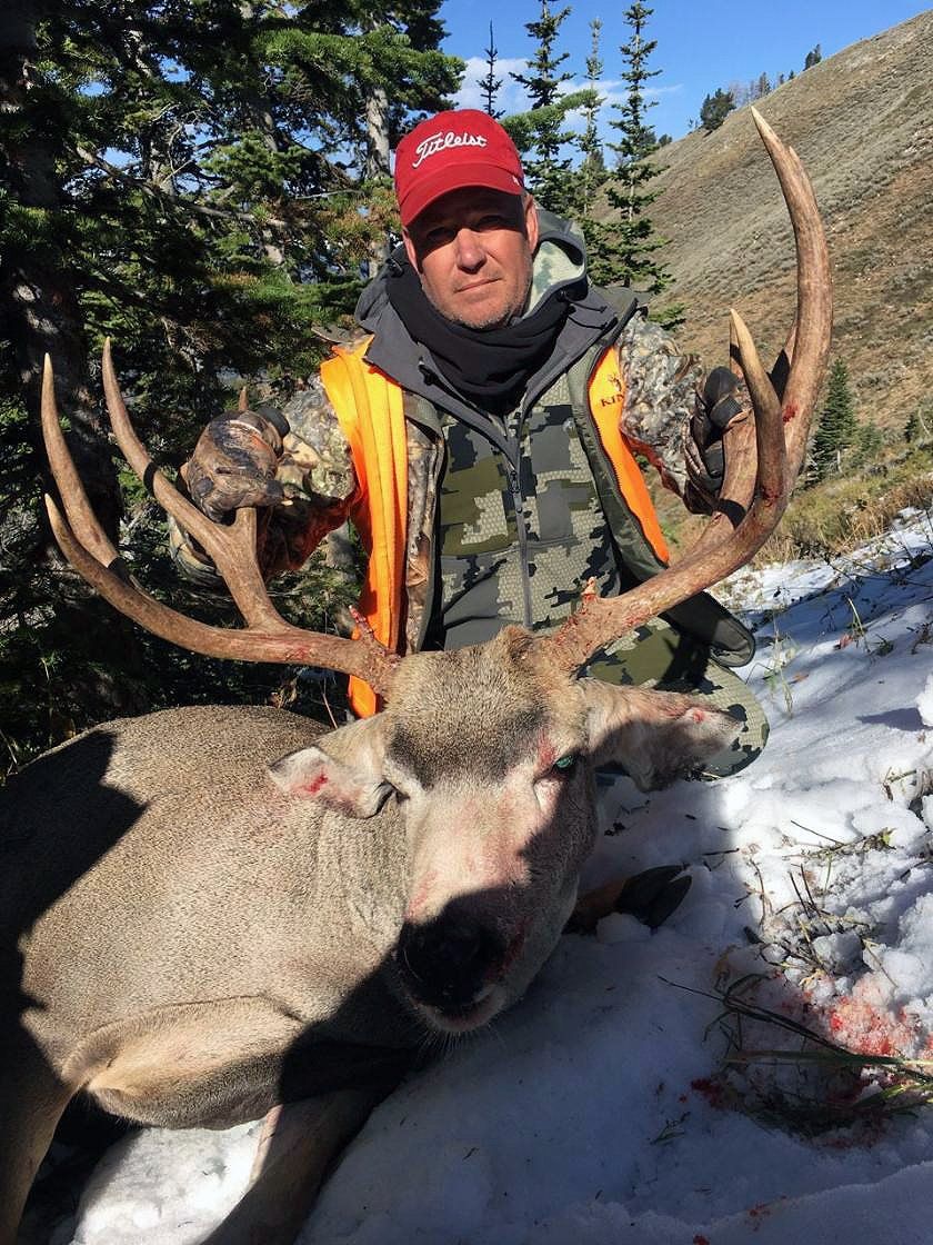 Wyoming Mule Deer hunting