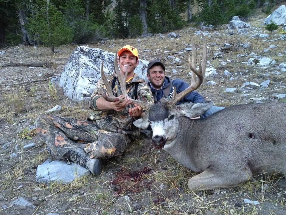 Wyoming Mule Deer hunting