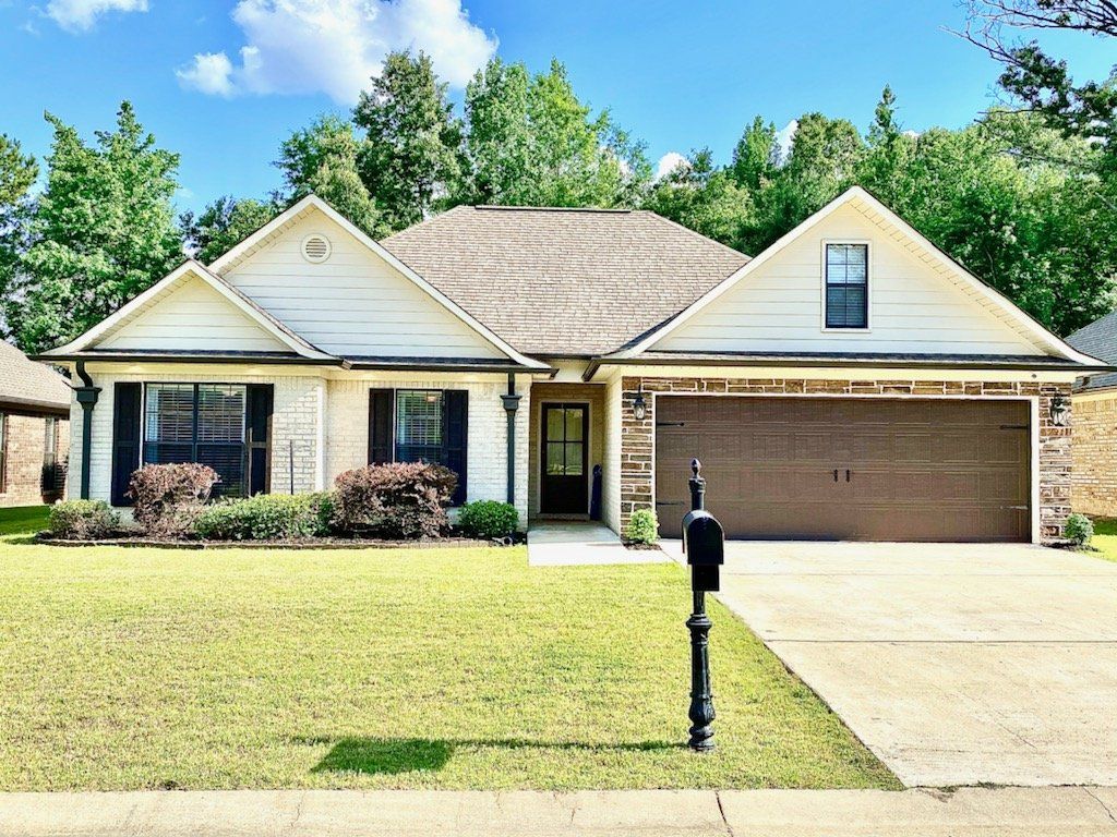 Home Pitts Companies Realtors Tupelo, Saltillo, Mantachie, MS