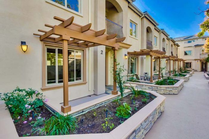 443 South Oakland Avenue