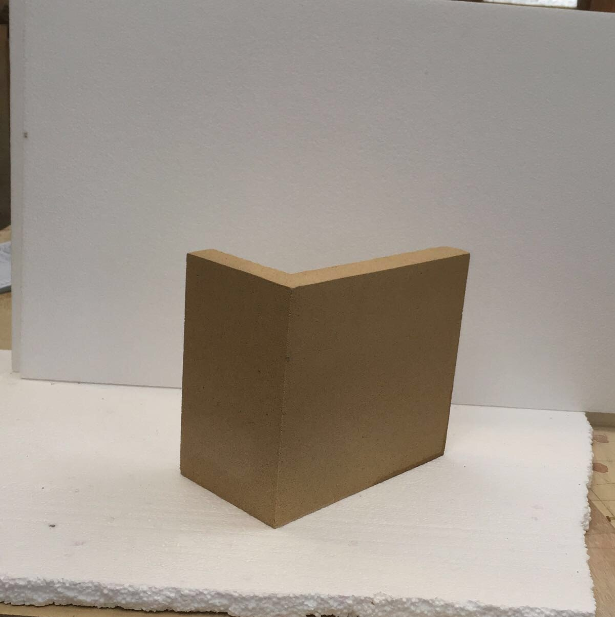 Plain stick on L shape quoins 4