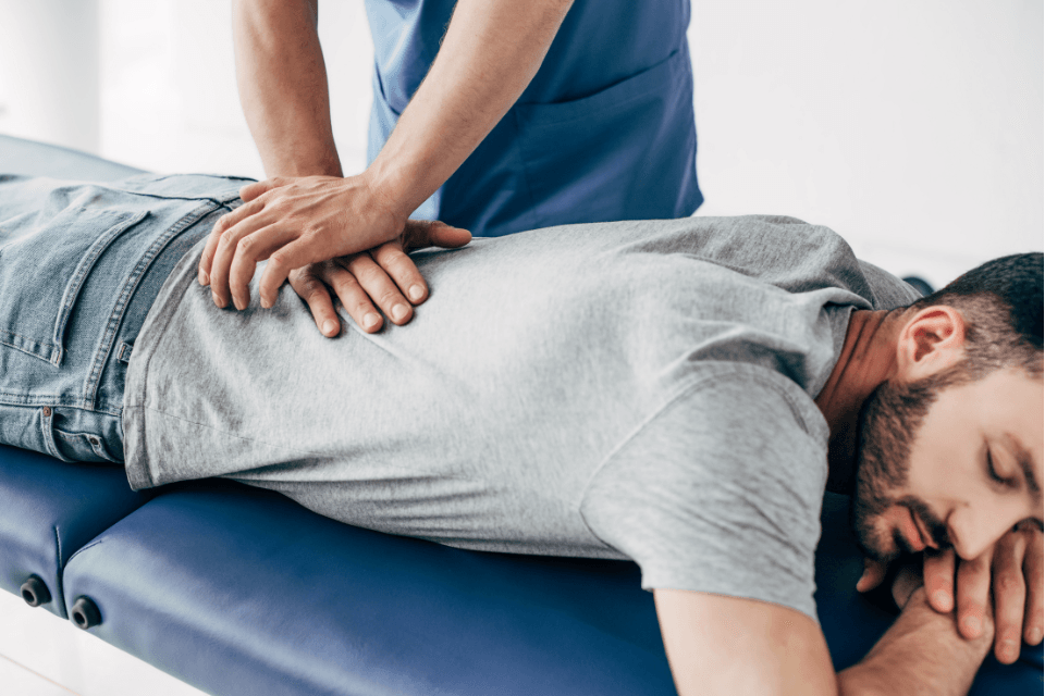 Reduce pain by chiropractic care