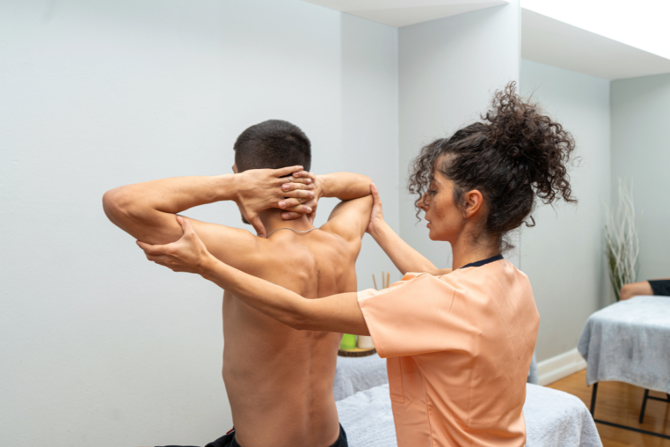 Posture and Body Mechanics Education by Advanced Physicians Naperville
