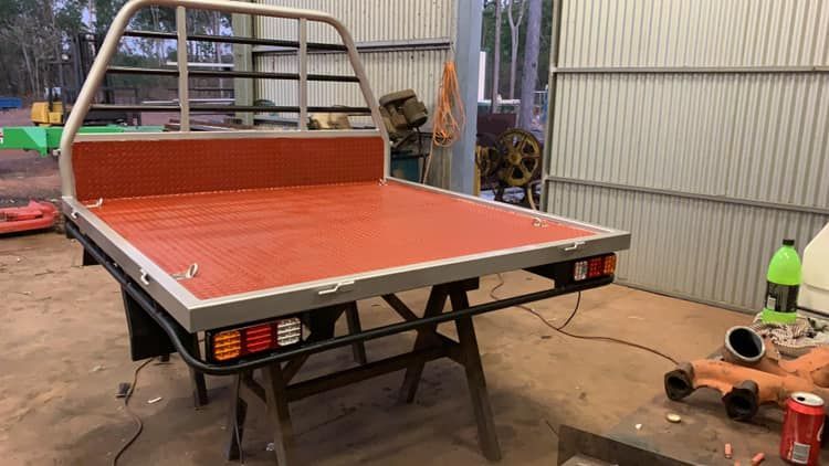 UTE canopy