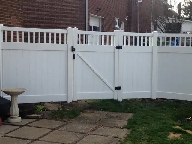 High White Fence — Pittsburgh, PA — Affordable Fence & Railing, LLC