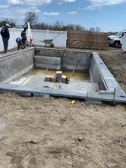 Pool Building For Oceanfront Homes