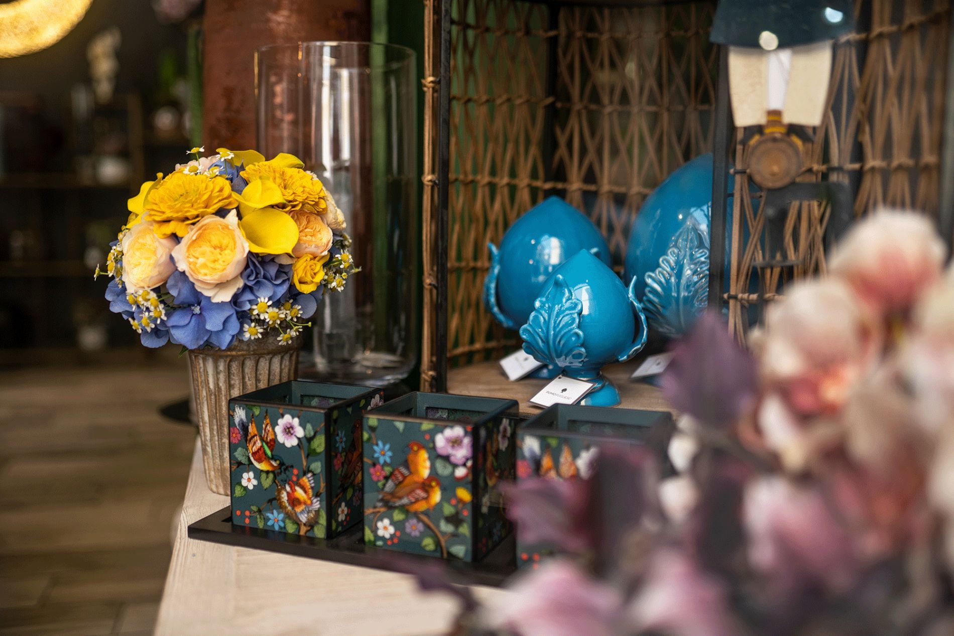 decorazioni interne in negozio