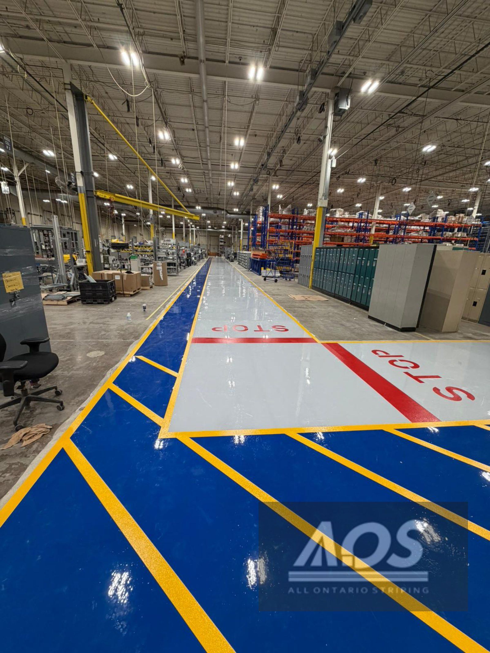 Safety floor epoxy done in industrial space 