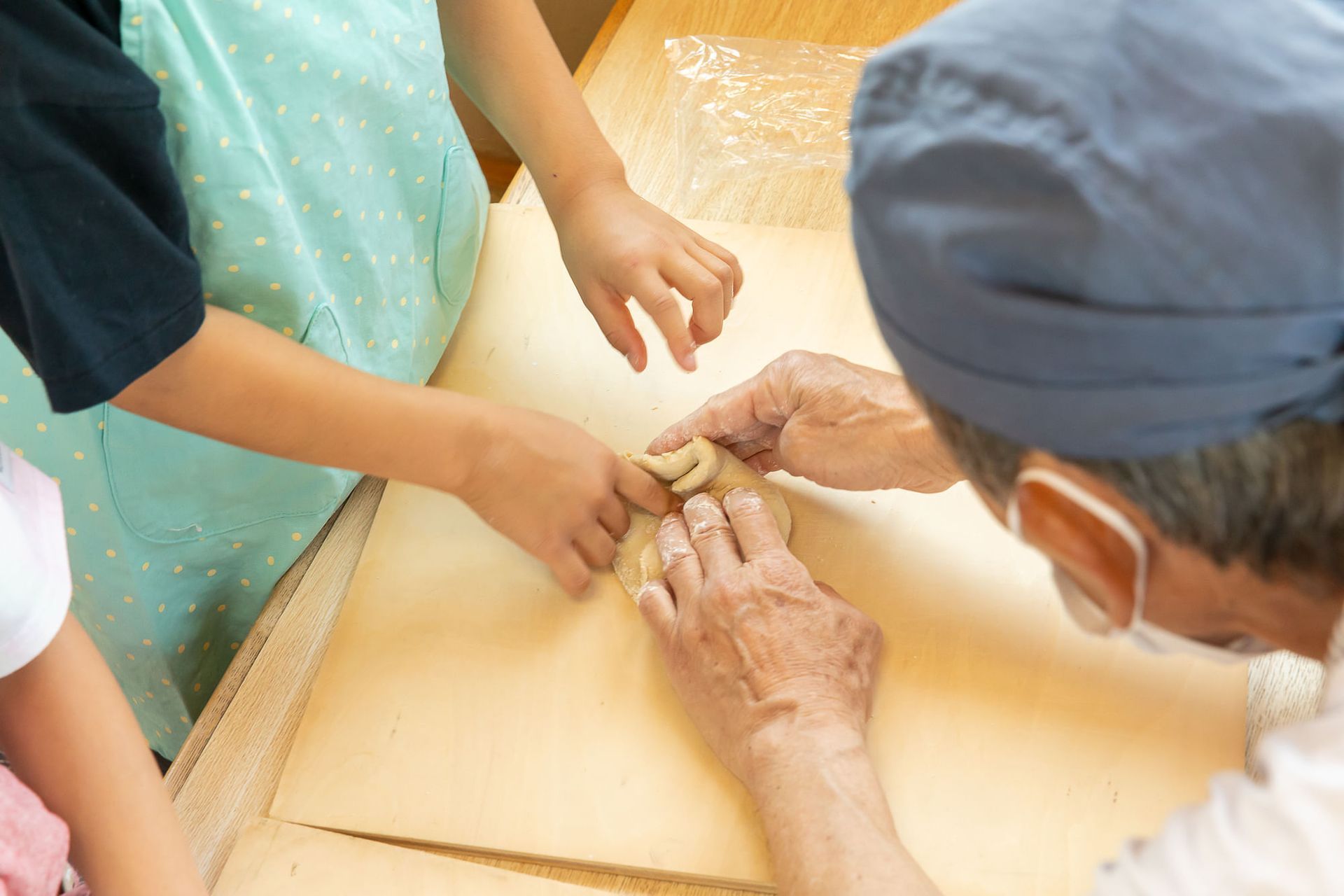 岡山作る体験、うどん作り体験