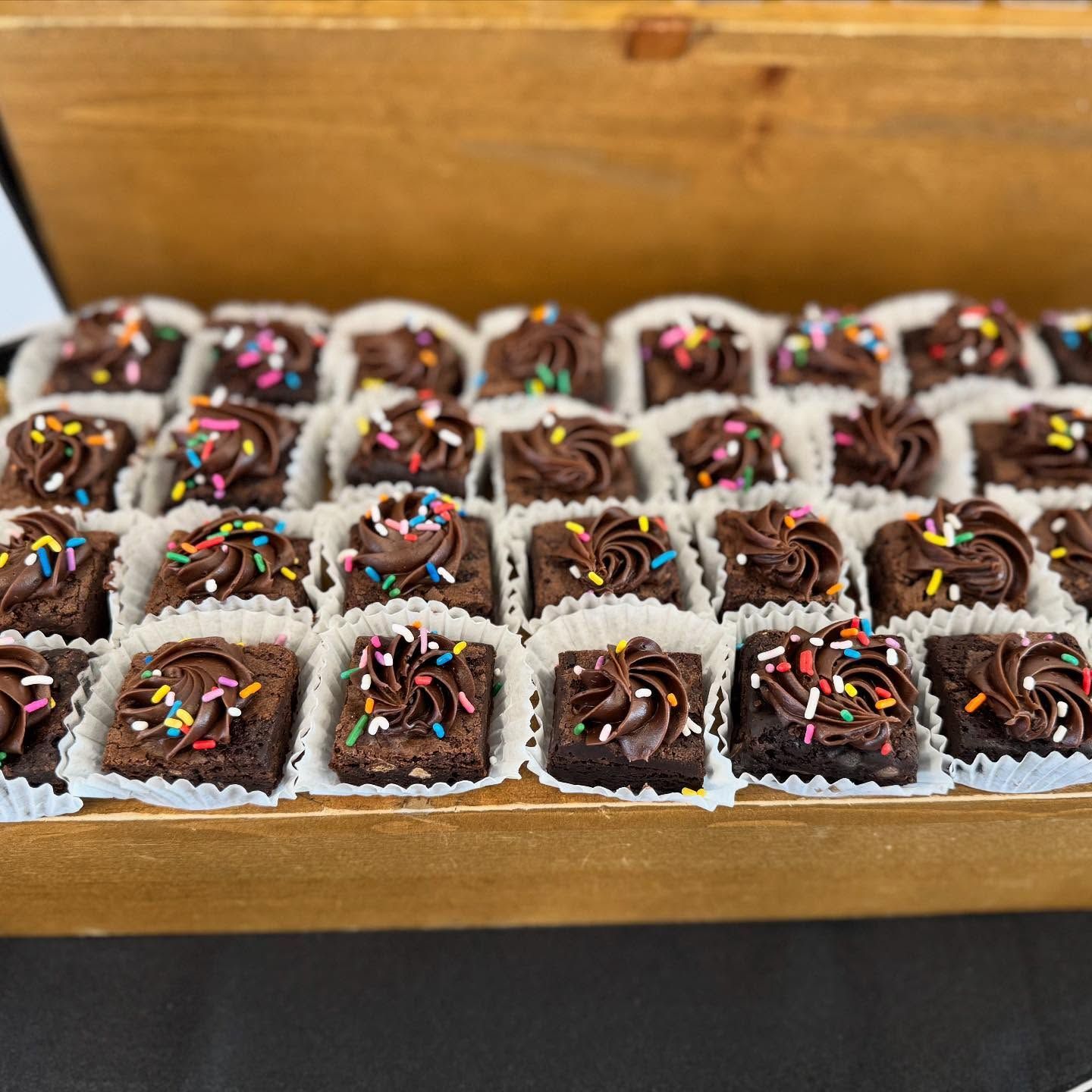 dessert buffet catering