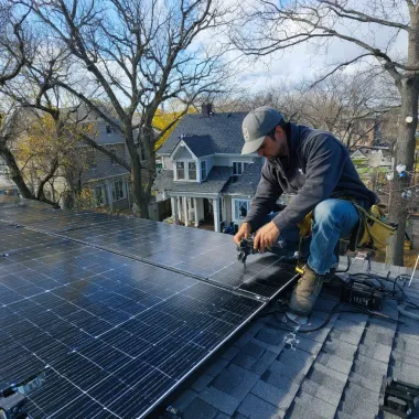 Evanston Illinois roofers near Central Street and Ridge Avenue offering full roofing service packages, energy-efficient shingles, attic air circulation upgrades, soffit installation, fascia wraps, and insurance-approved storm restoration roofing systems.