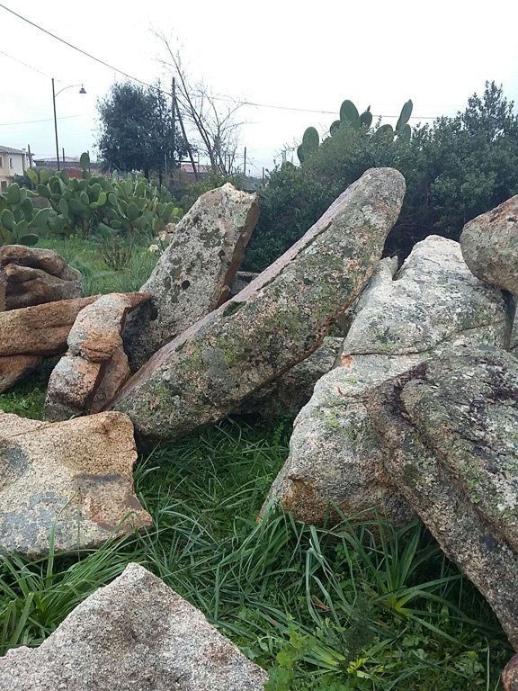 Monoliti in pietra