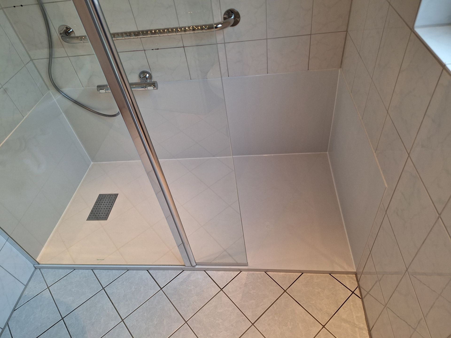 Wanne zur Dusche in Salzgitter