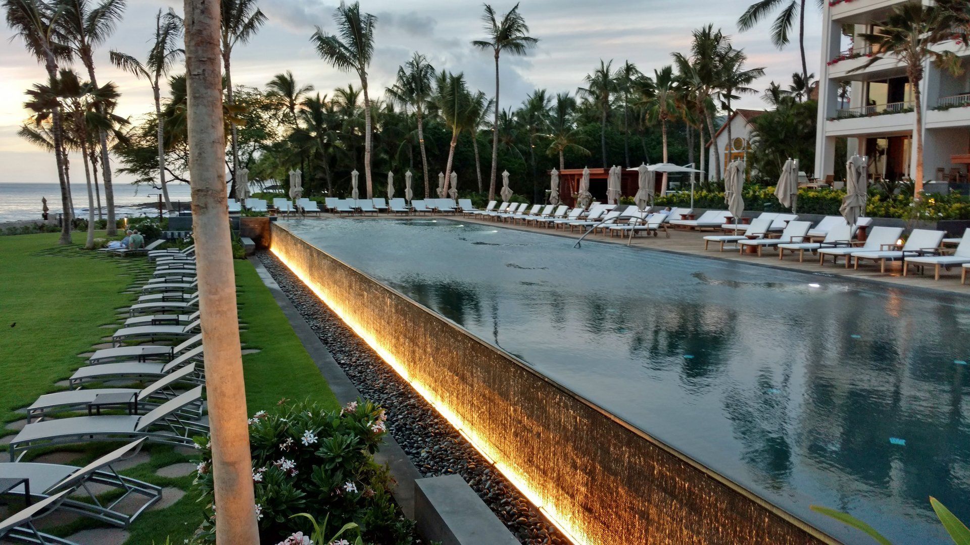 Four Seasons Ko-olina - Oahu HI - Pacific AquaScapes