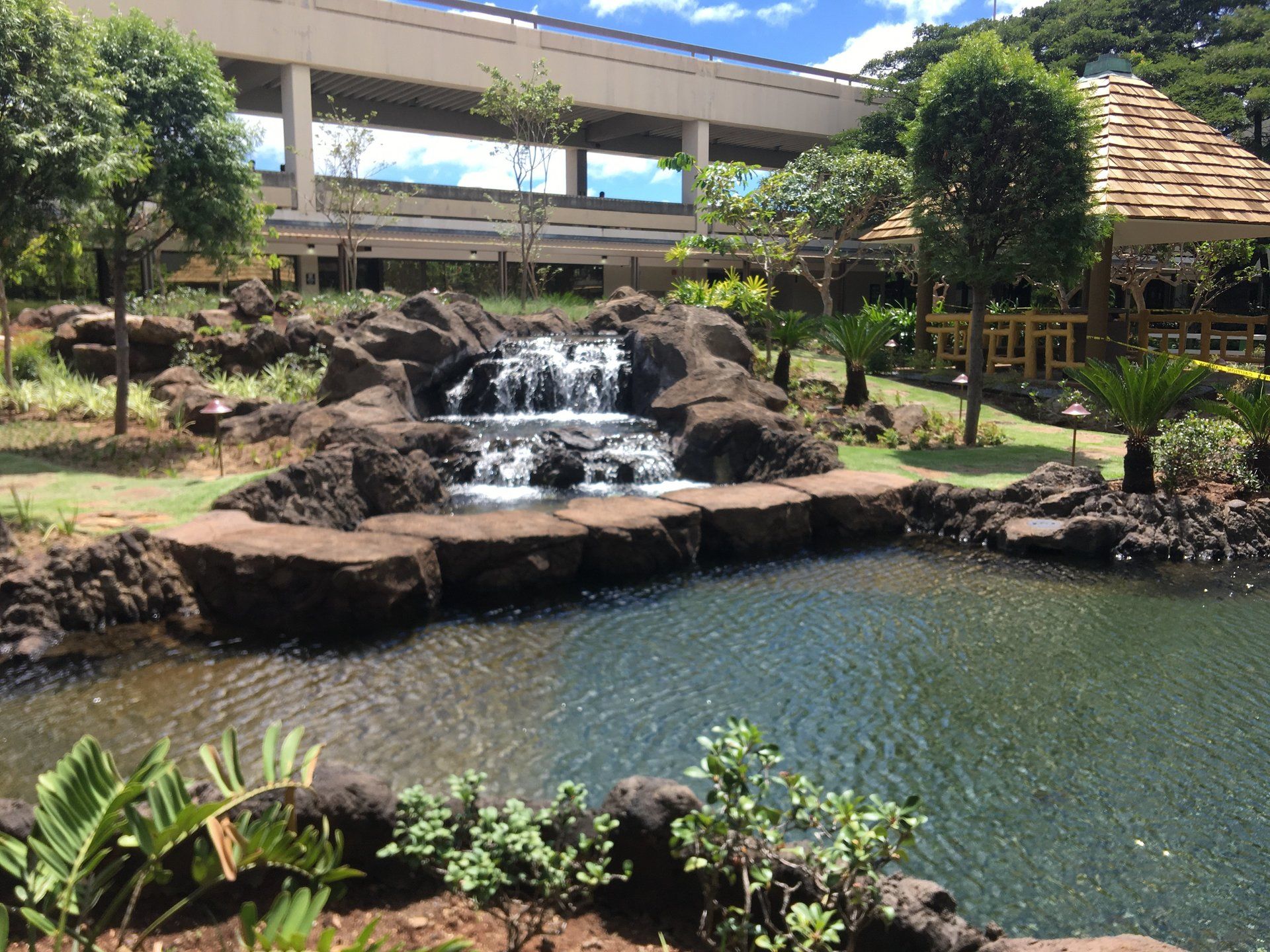 Honolulu Airport - Oahu HI - Pacific AquaScapes