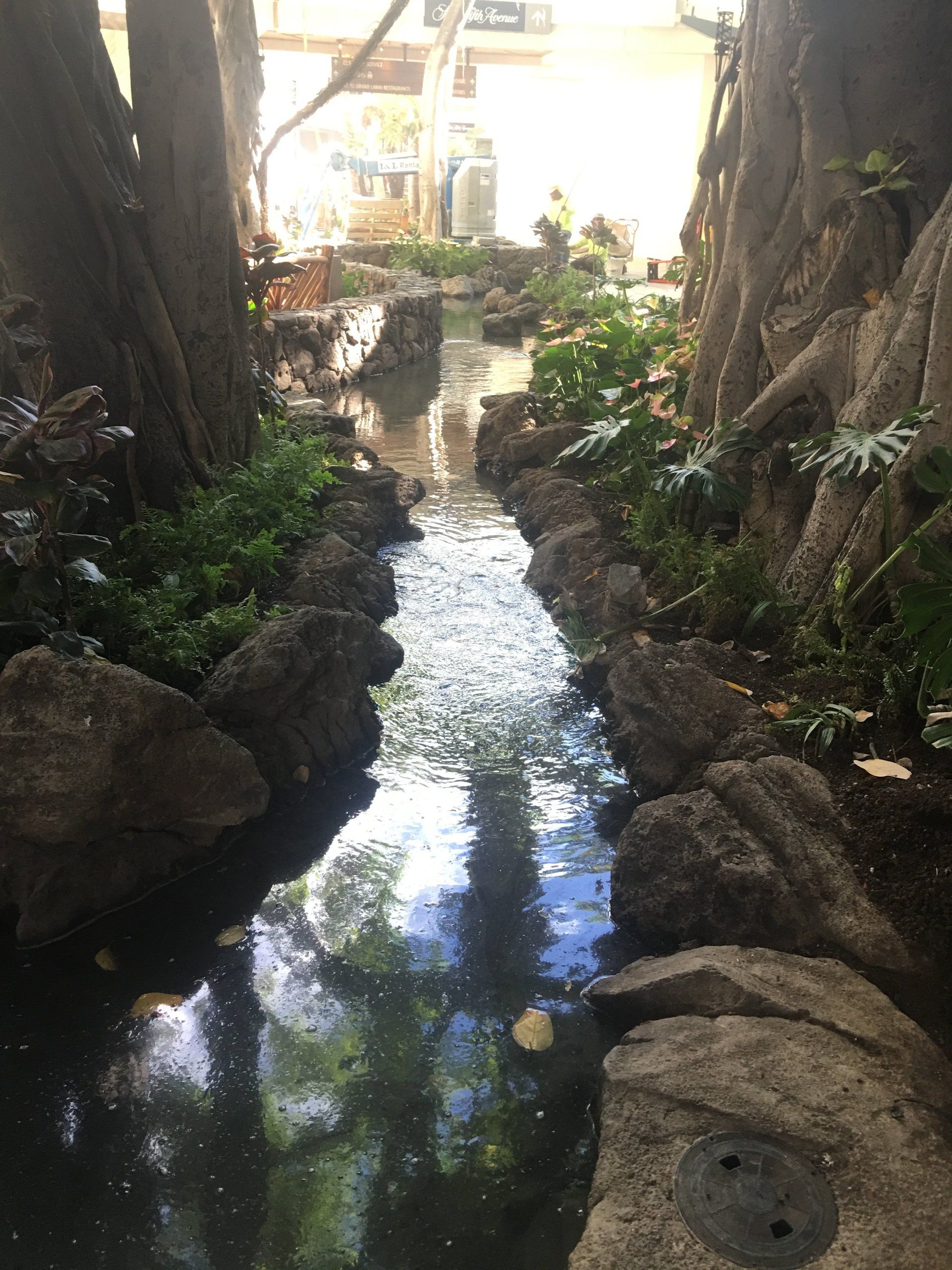Man Made Waterfalls - Oahu HI - Pacific AquaScapes
