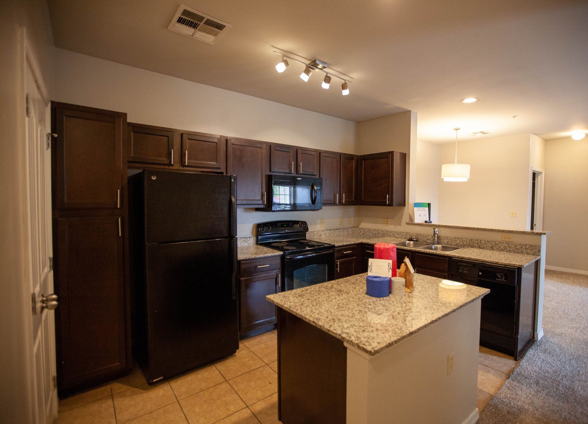 marquis on memorial kitchen