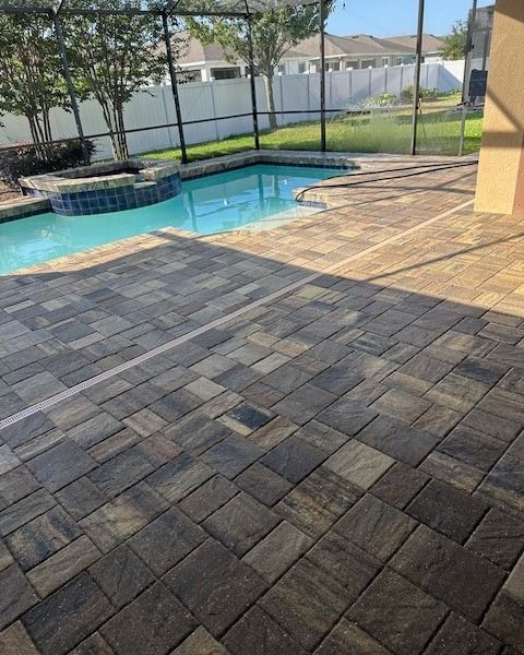 Paver pool deck | Wesley Chapel, FL |  Elite Pavers of Tampa Bay