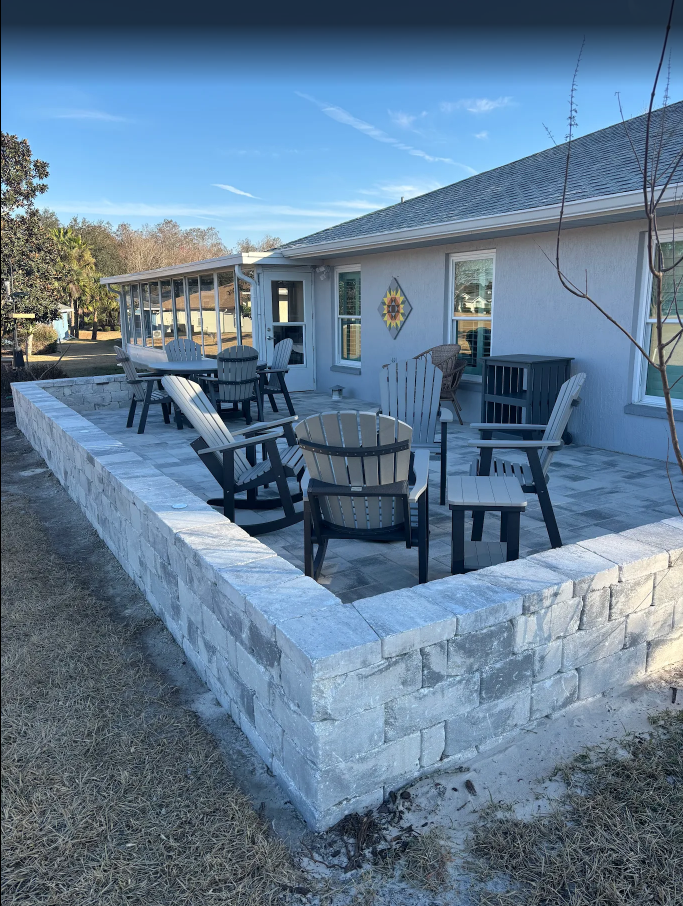 White/Pewter Stonegate Wall surrounding Patio