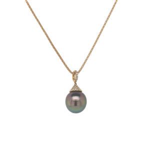 Gold necklace with a single dark pearl pendant