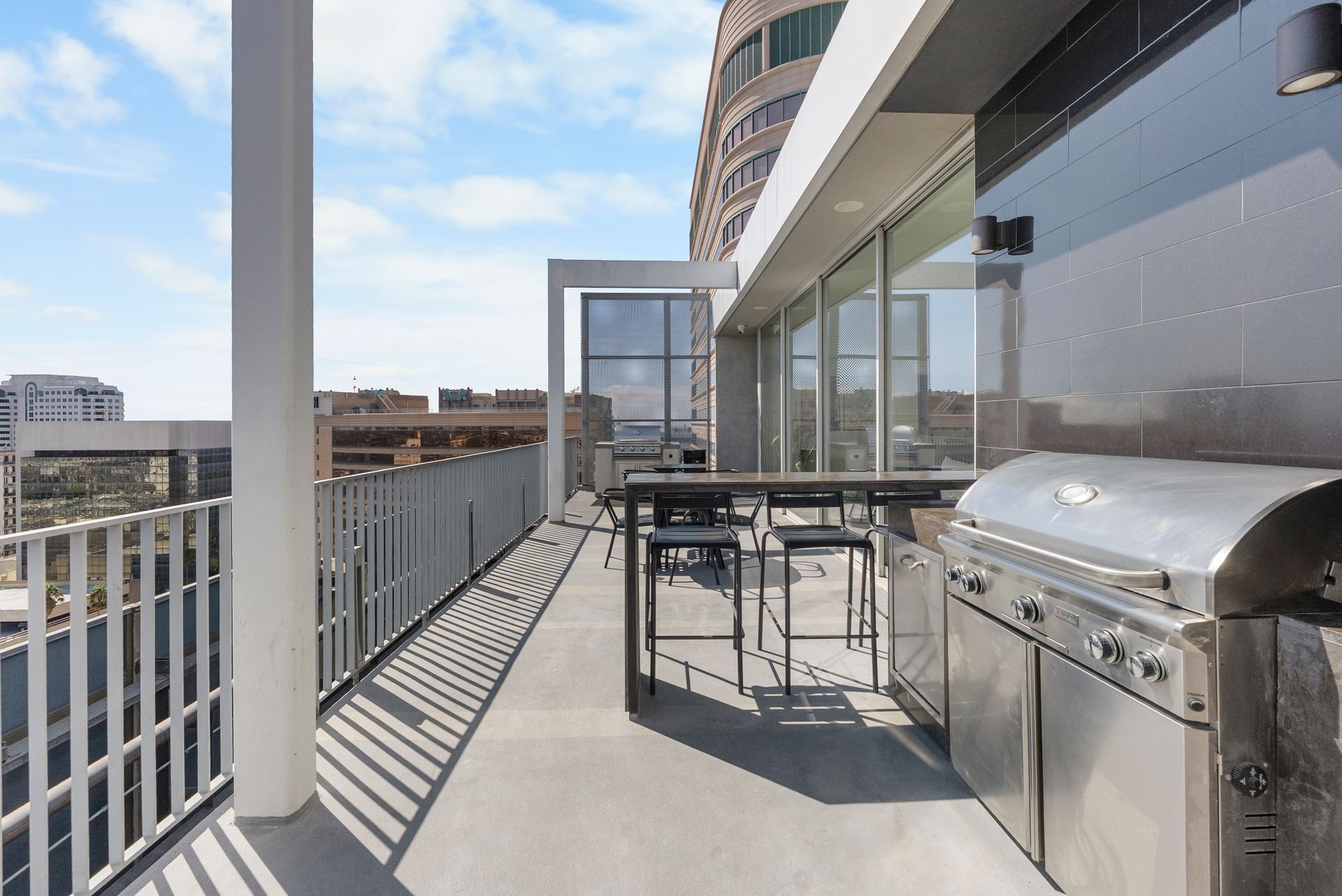 Sliding Photo Gallery Displaying Community Amenities