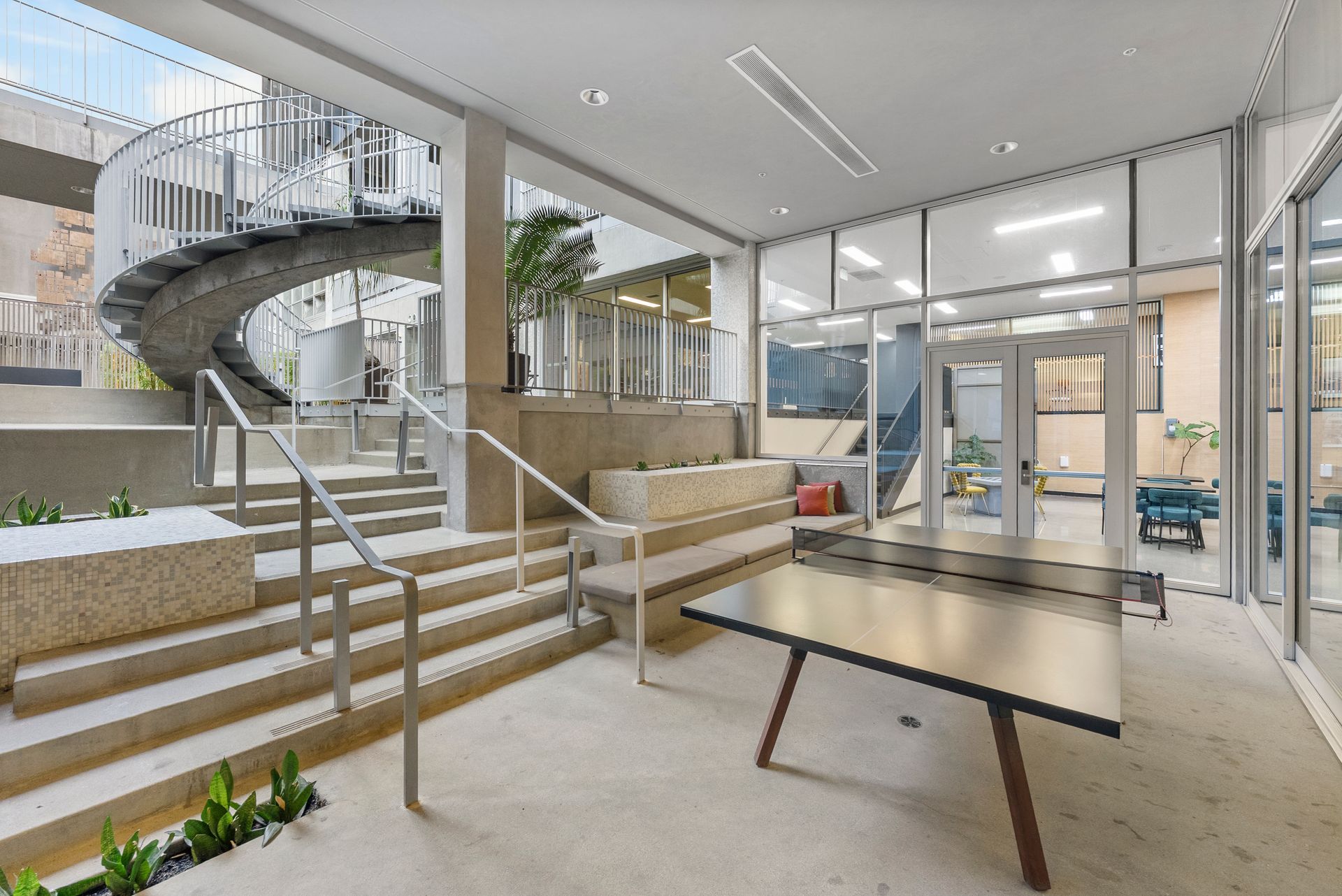 Sliding Photo Gallery Displaying Community Amenities