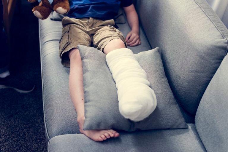 PERSONAL INJURY CLAIMS INVOLVING MINORS – SPECIAL RULES APPLY IN FLORIDA