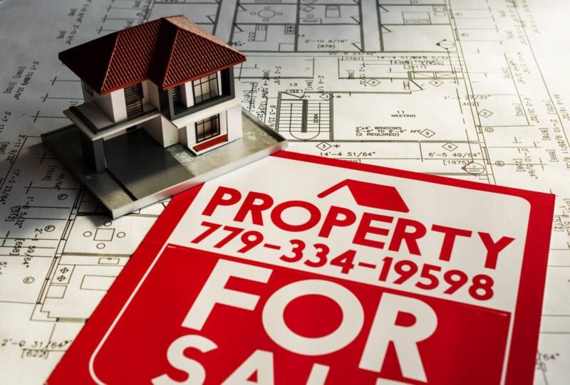 Miniature house model and 