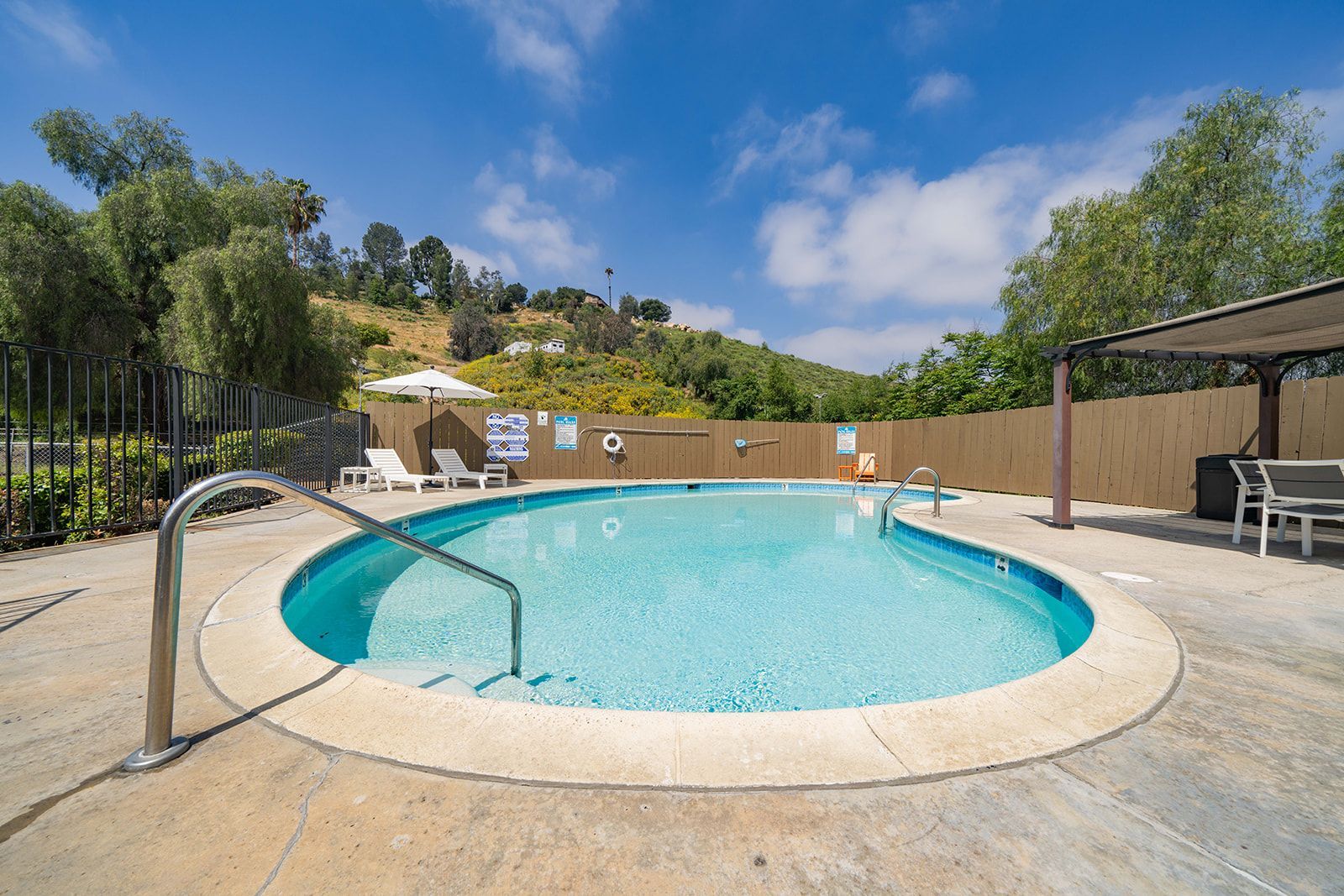 Marilla Sundance pool