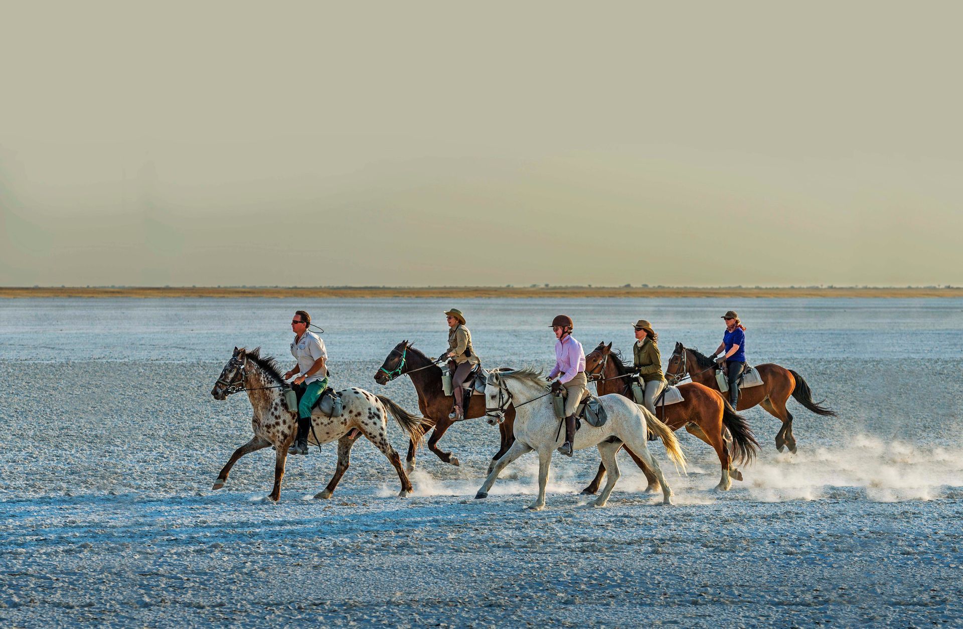 UBON safaris Travel specialist horse back safaris