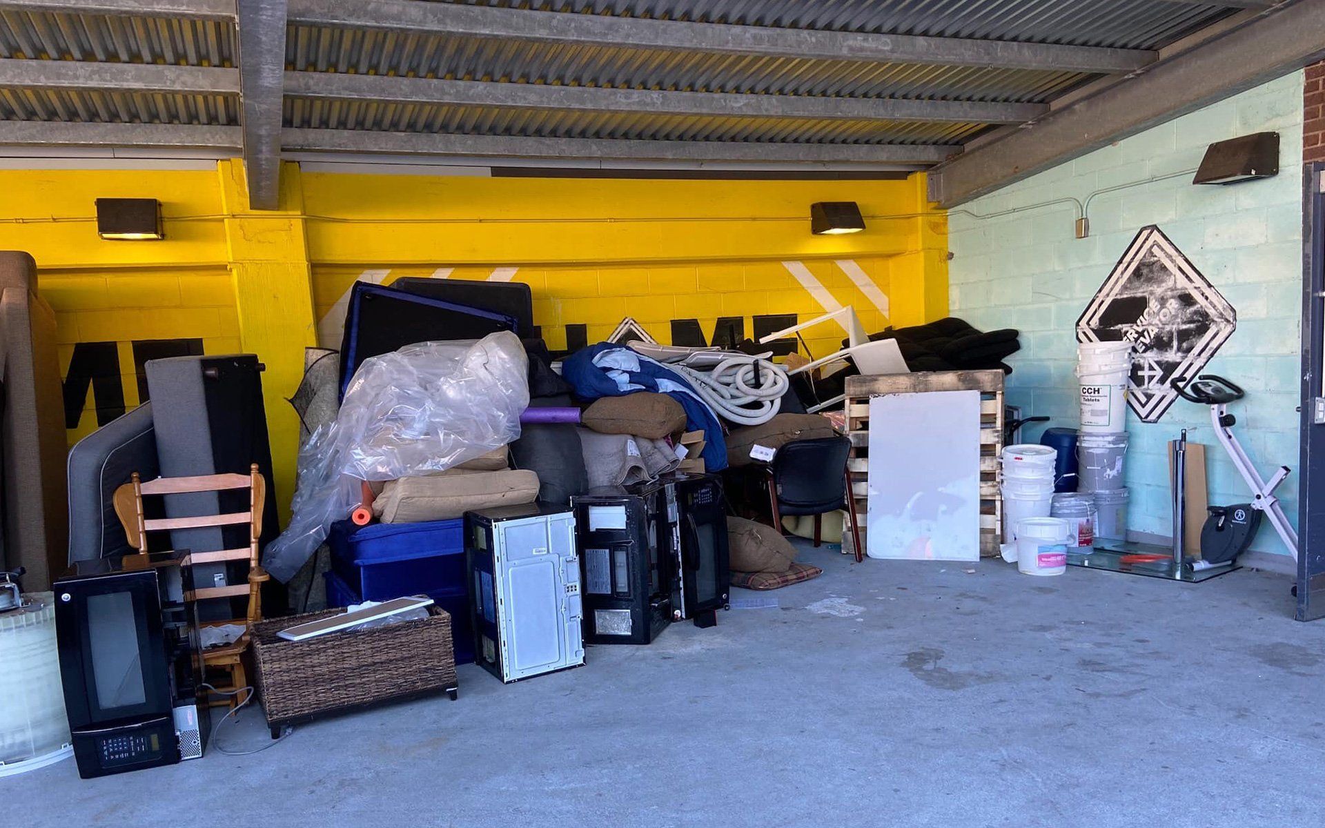 Reliable Hauling Top Junk Removal Services In Arlington, VA
