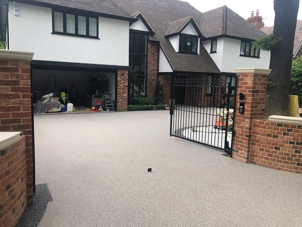A resin bound driveway installation for a privately gated property in Torquay.