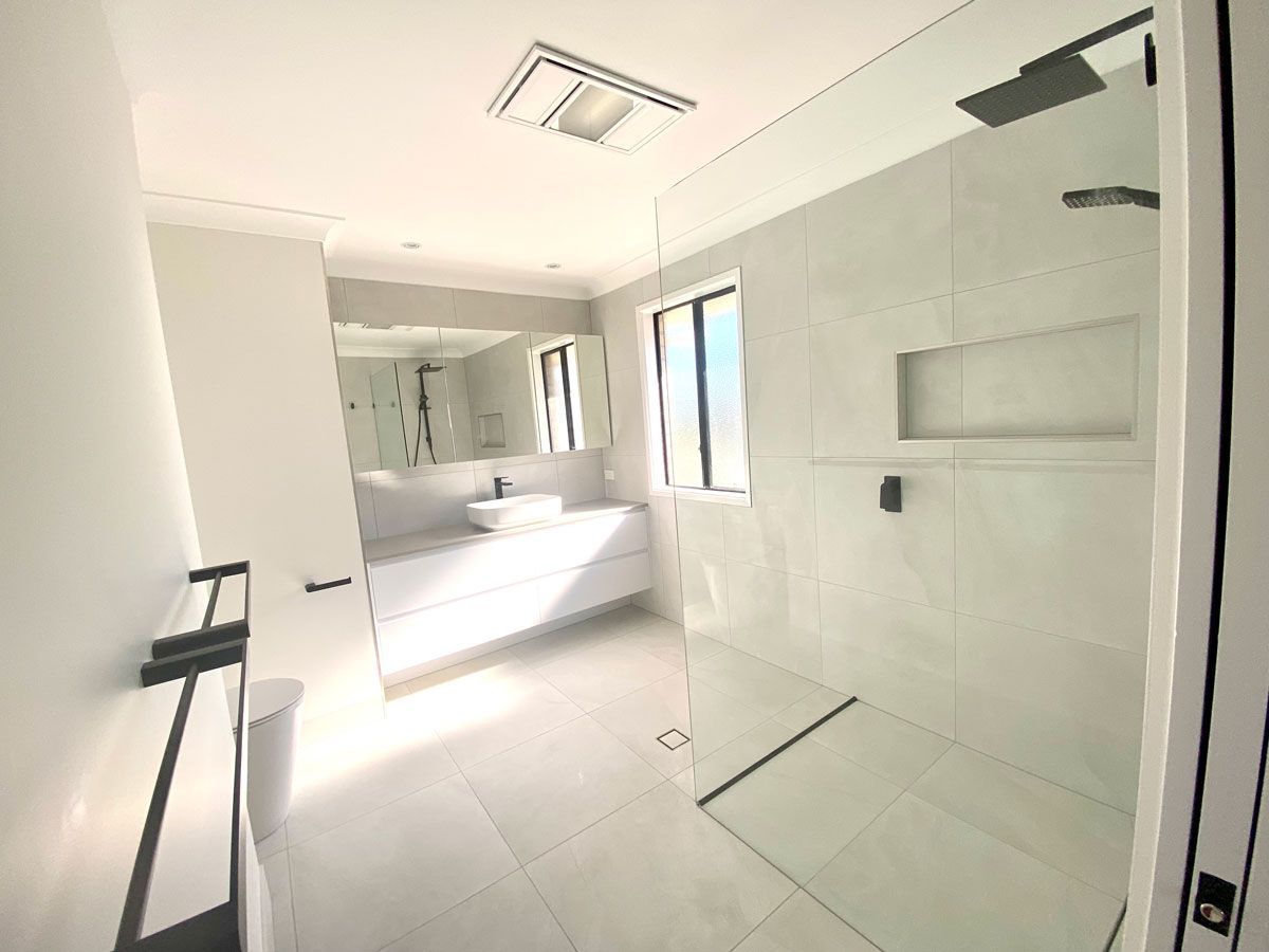 Bathroom Renovations 35