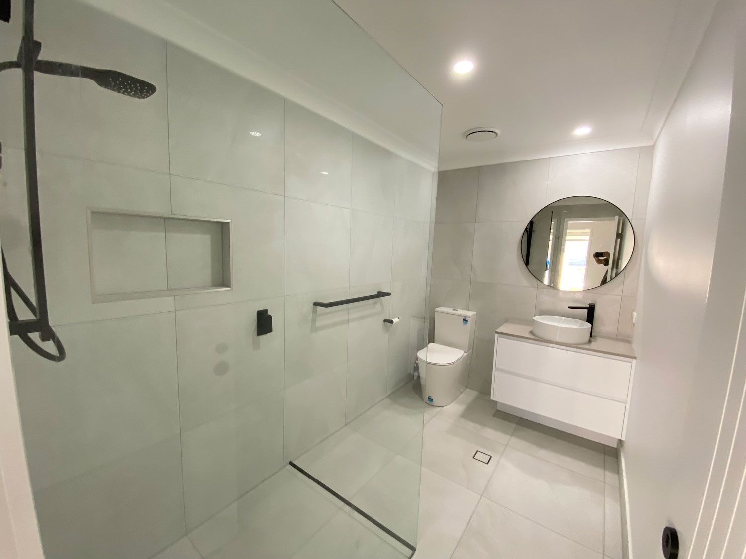 Bathroom Renovations 39