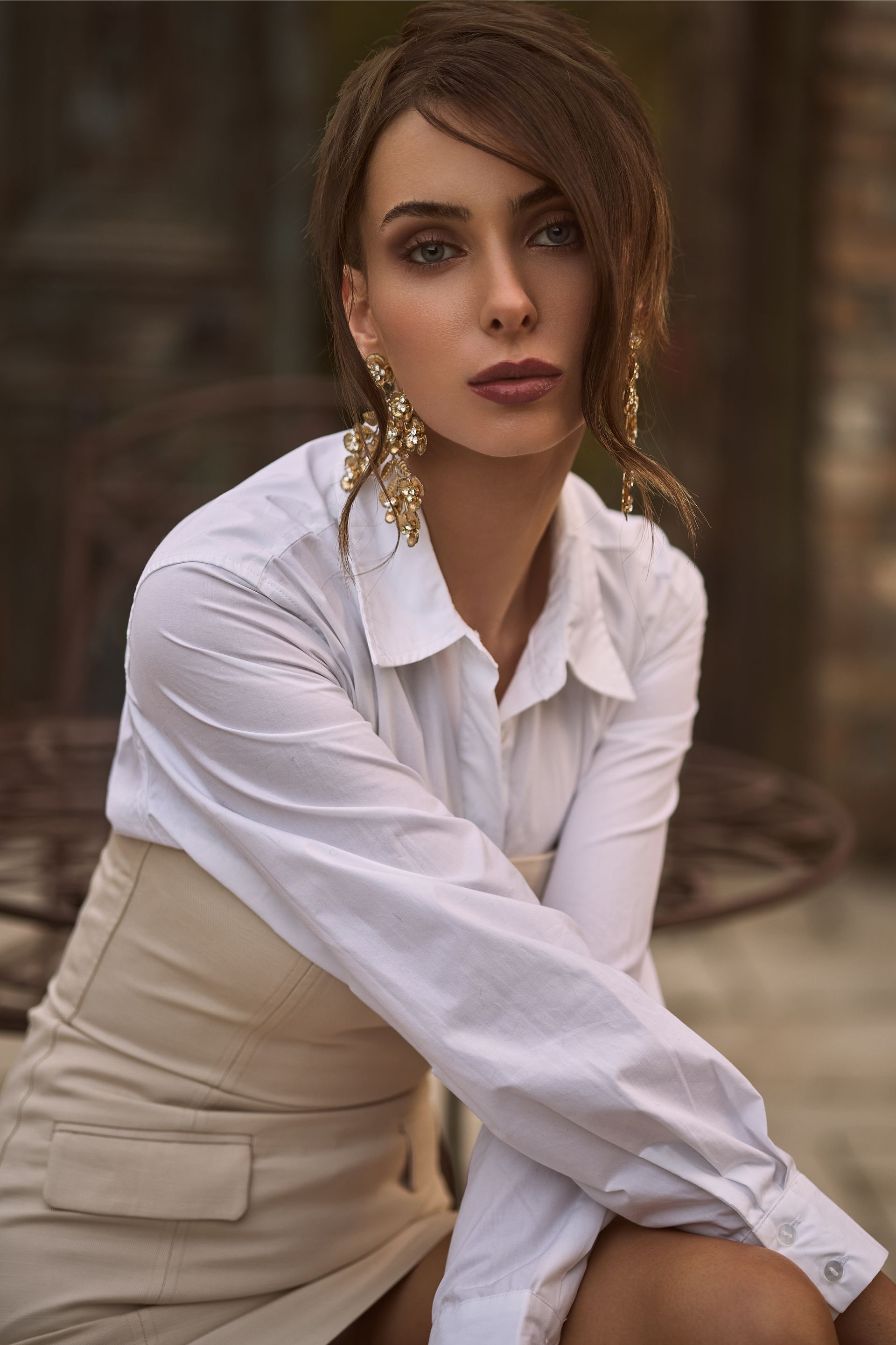 
Nadia Masot Photographer Makeup and hair for a photoshoot by Jessica Cagney