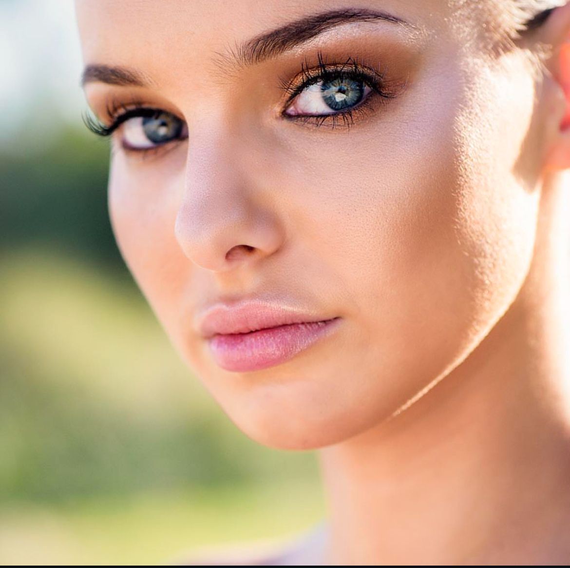 Model Test shoots Jessica Cagney makeup