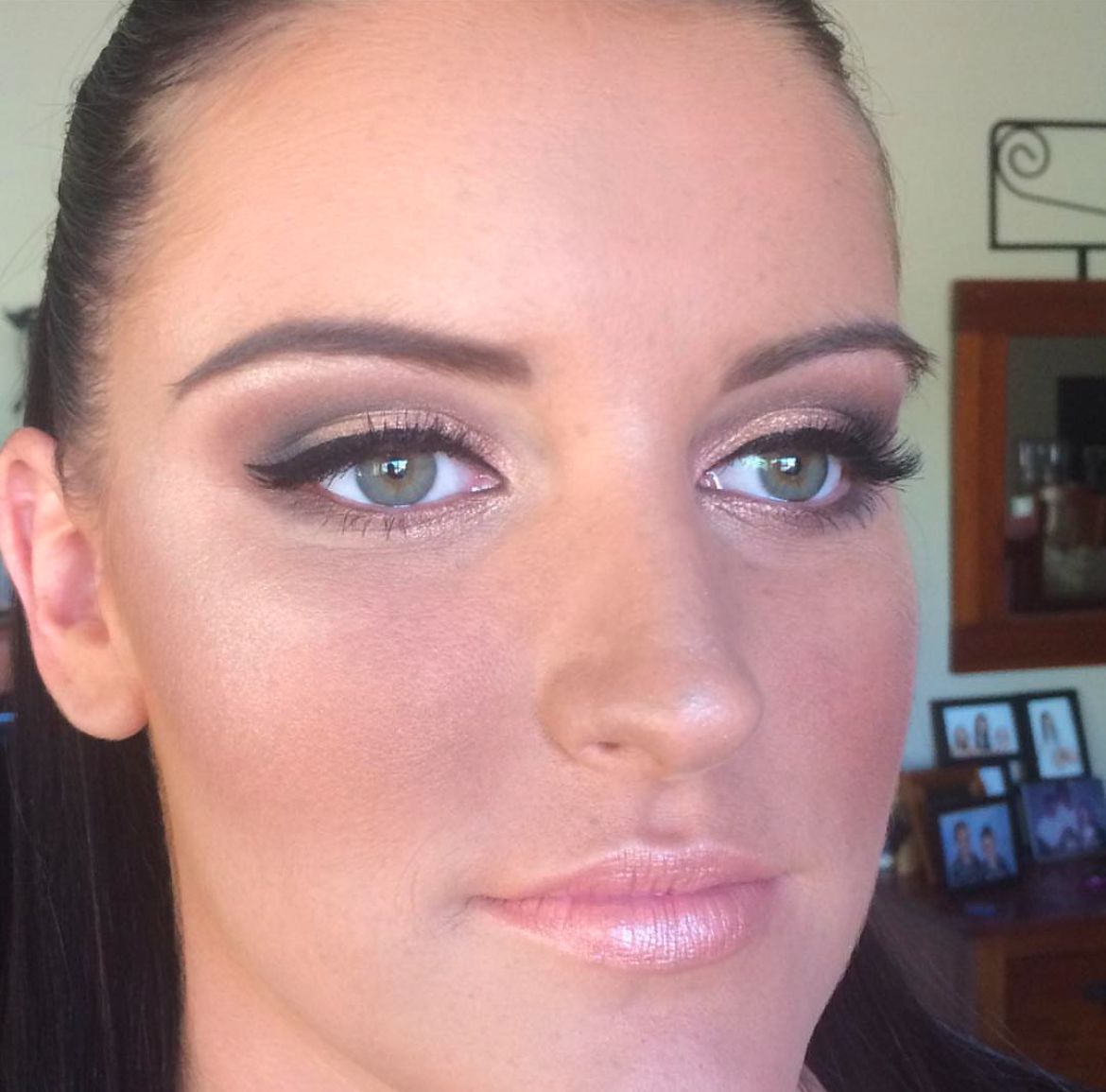 Model Test shoots Jessica Cagney makeup 