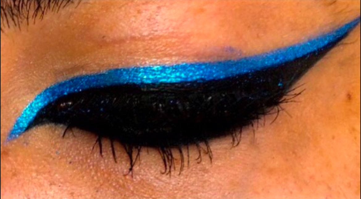 IMG_4586.jpg
Services
Playing with makeup colour Jess Cagney