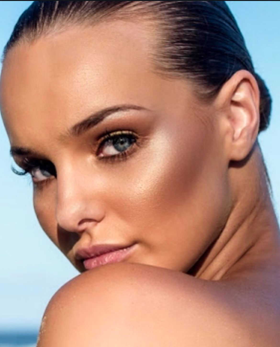 Model Test shoots Jessica Cagney makeup