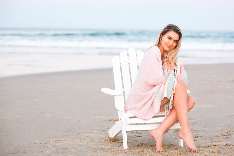 makeup artist for commercial campaigns