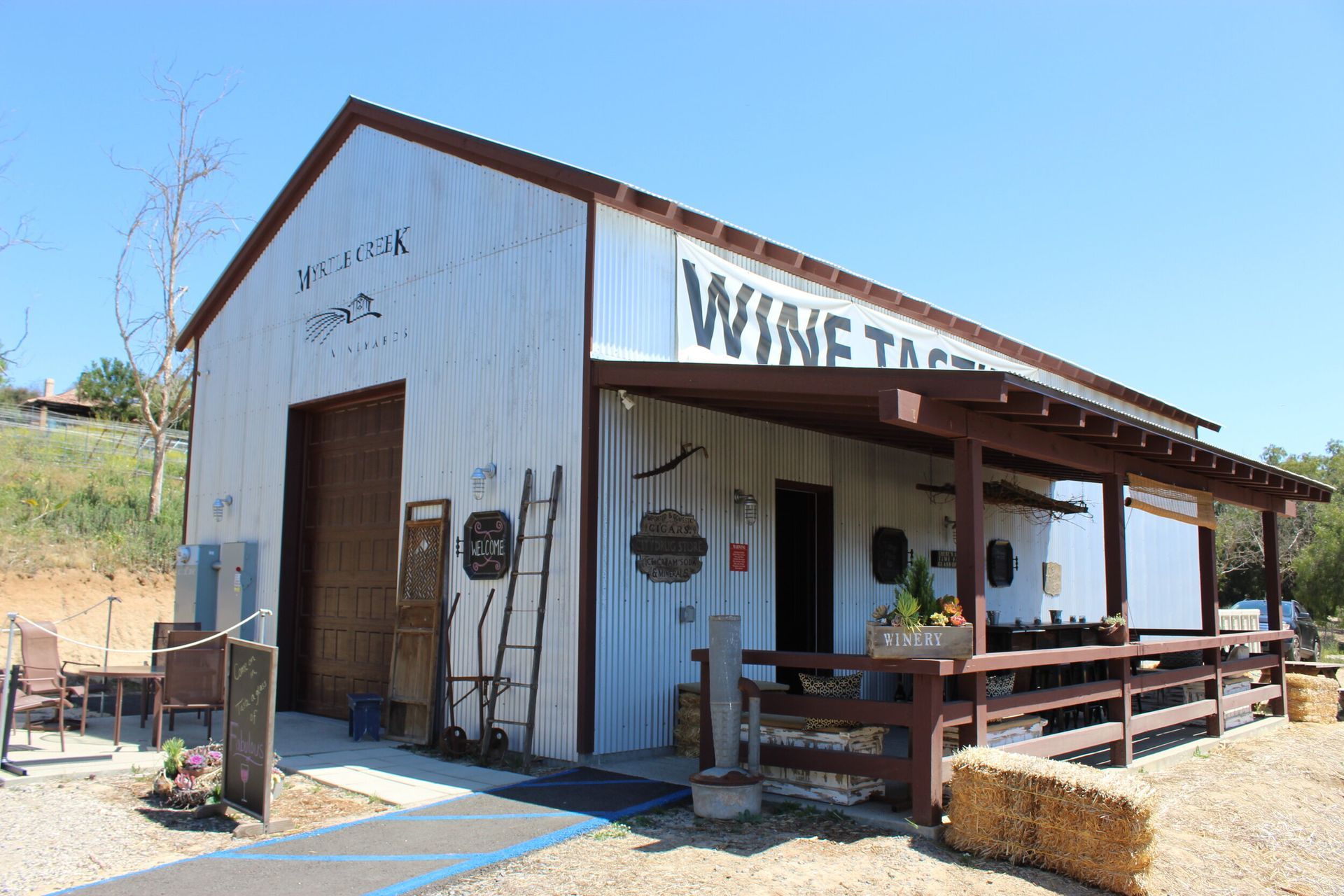 Indoor and outdoor tasting rooms and winery